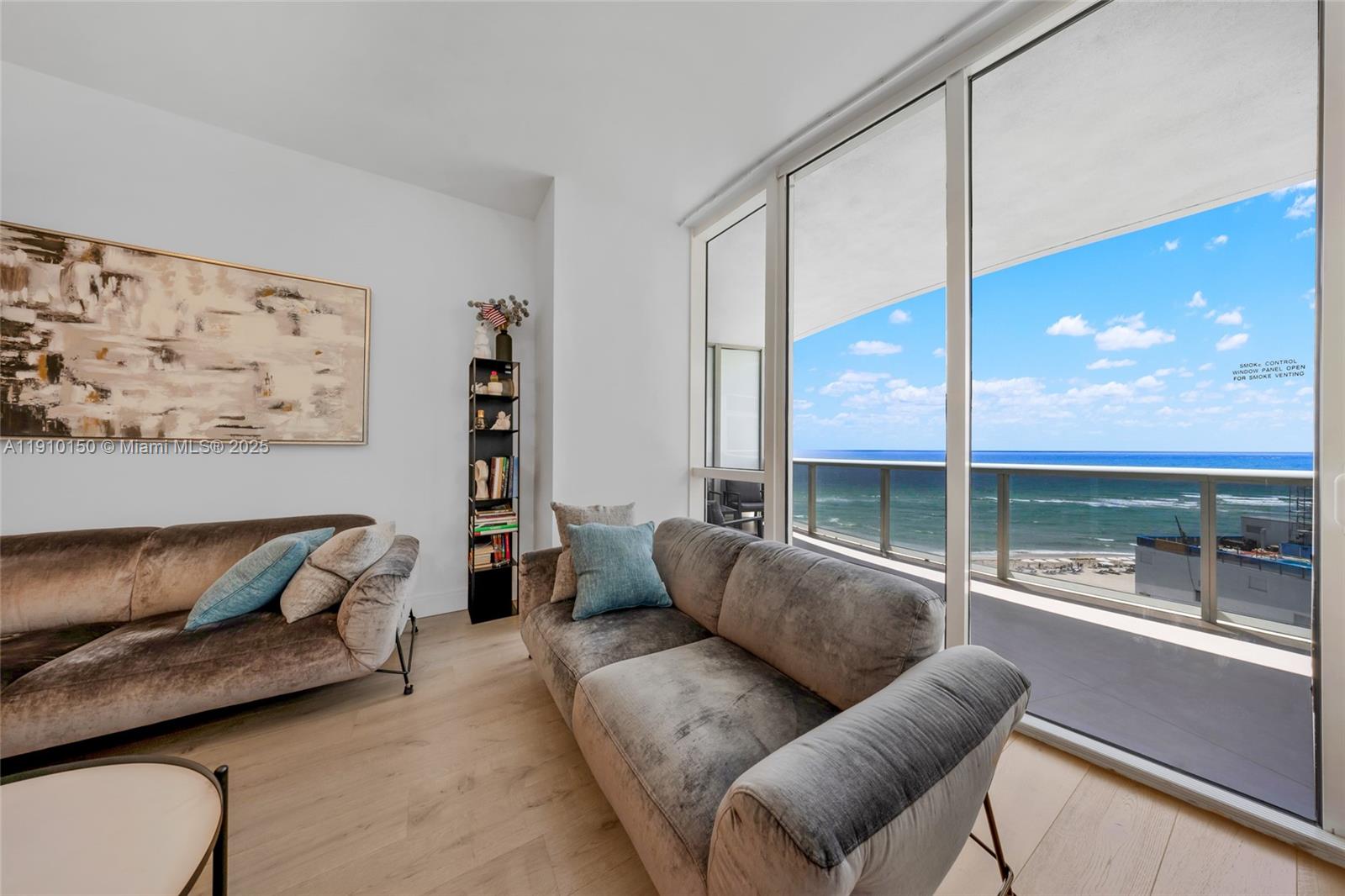 TDR TOWER I CONDO - Residential