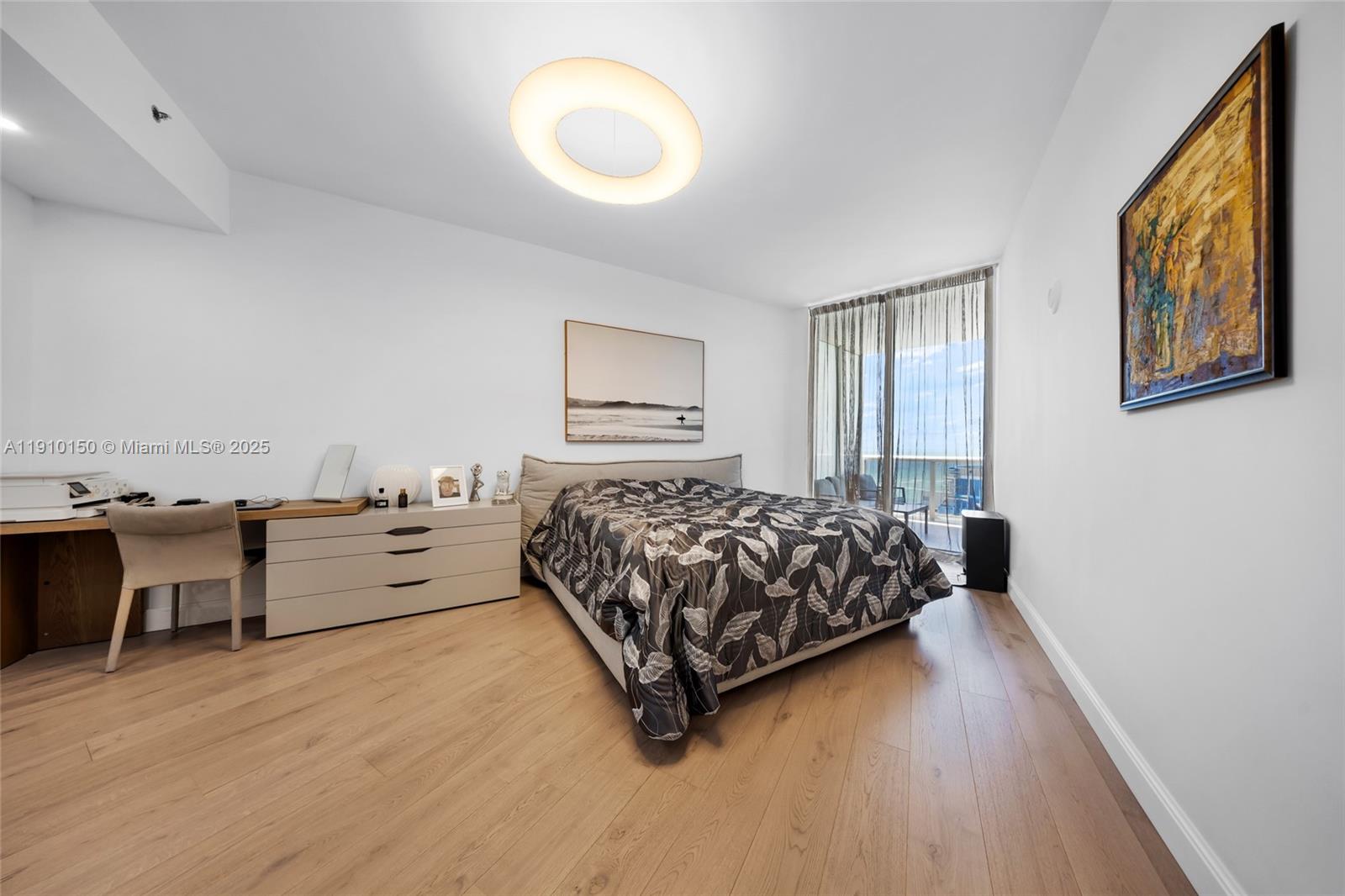 TDR TOWER I CONDO - Residential