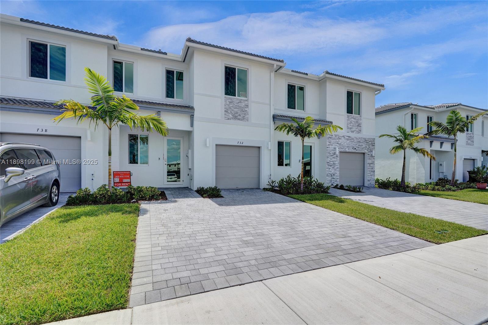732 SE 13th Court 732