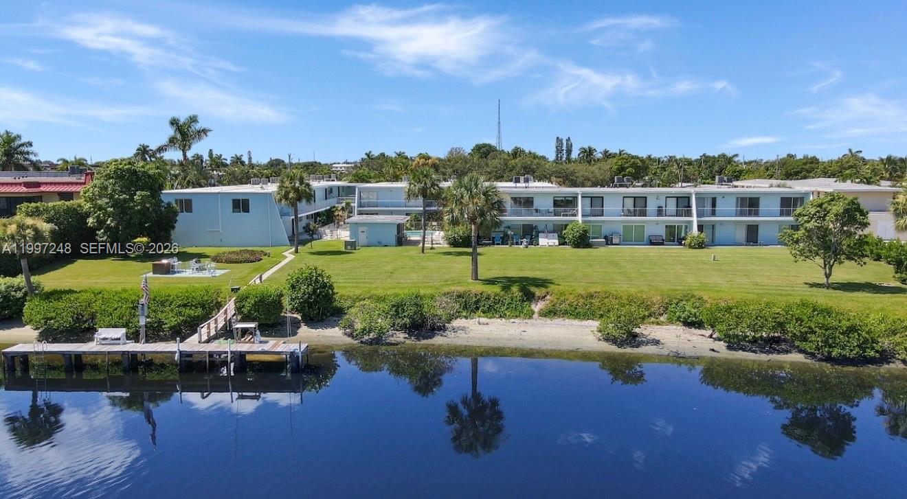 LORI-LYNN CONDO - Residential Lease