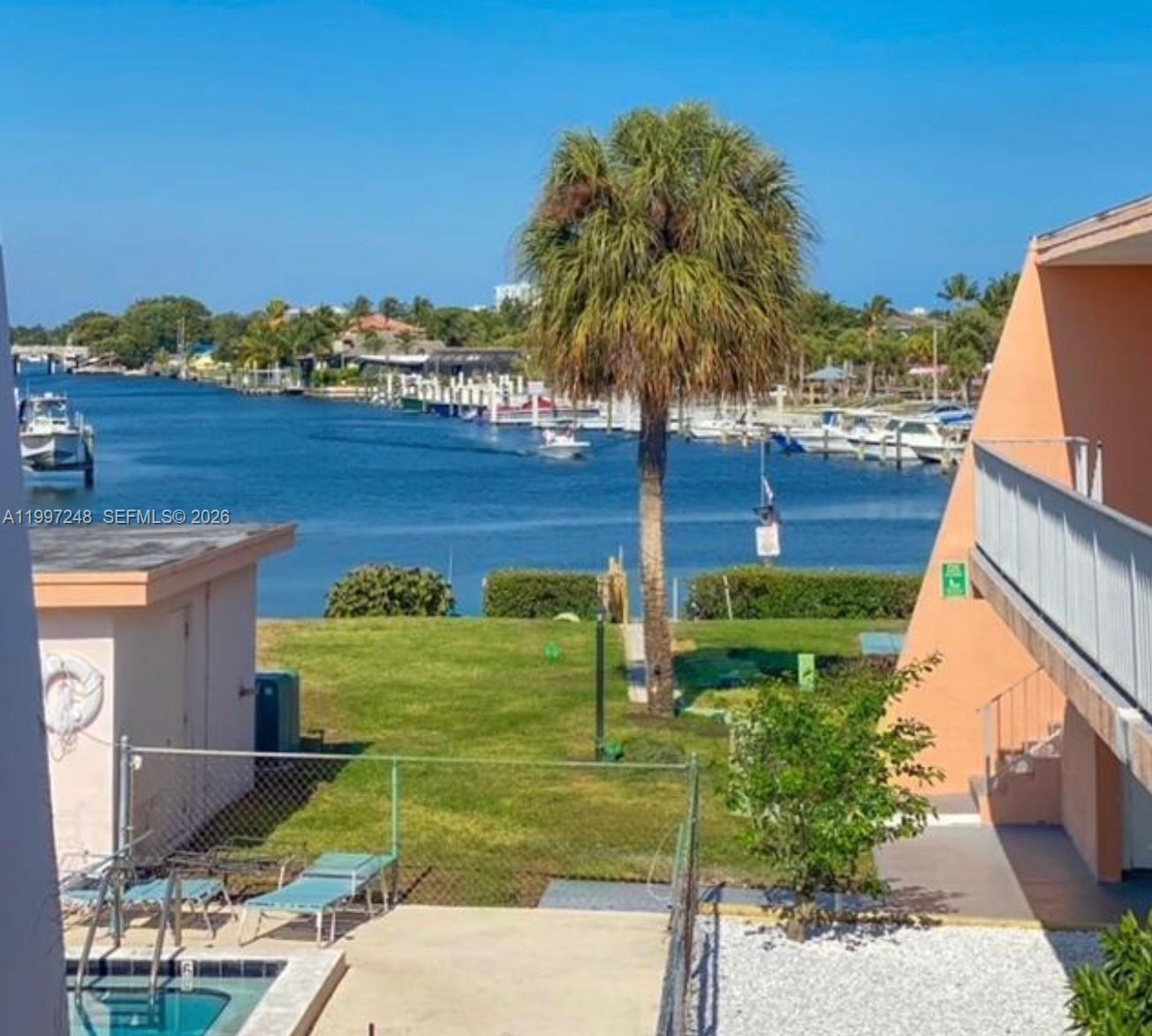 LORI-LYNN CONDO - Residential Lease