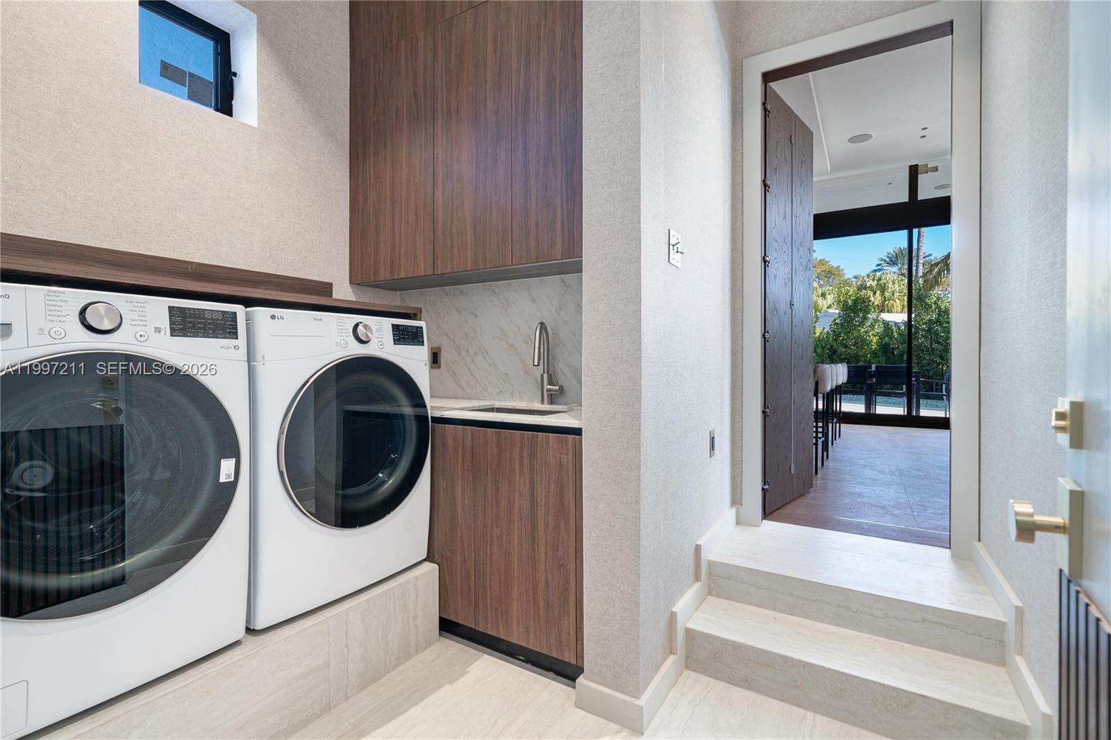 NAUTILUS ADDN - Residential Lease