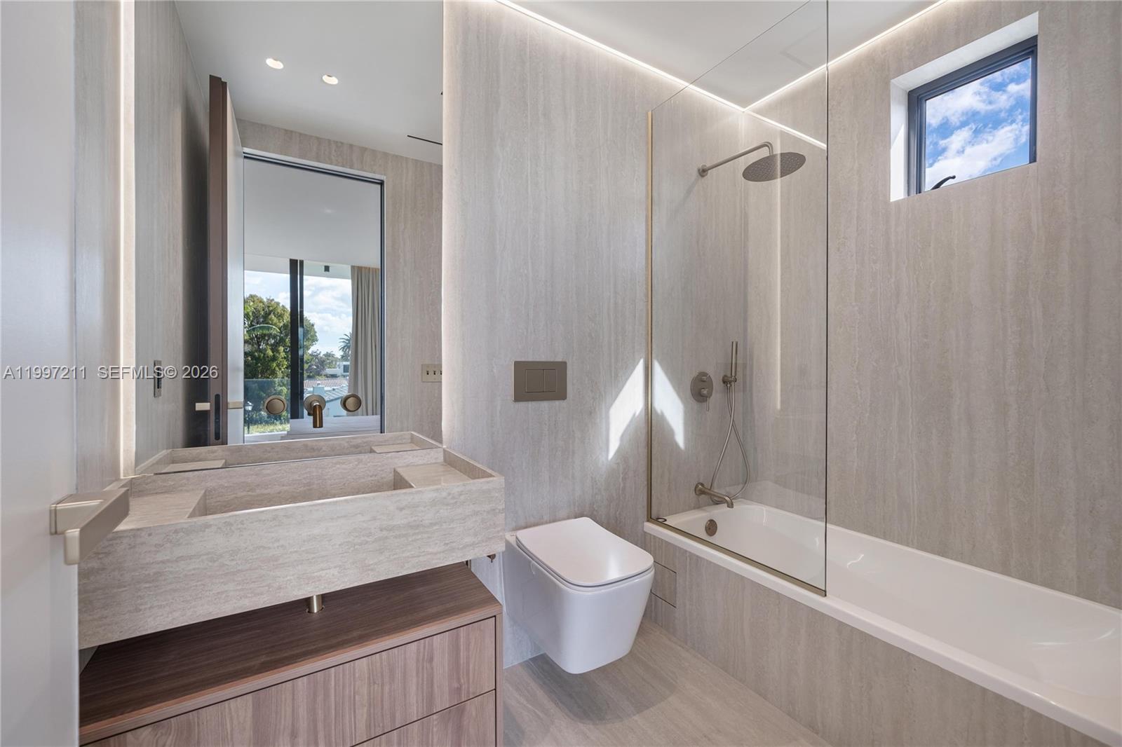 NAUTILUS ADDN - Residential Lease