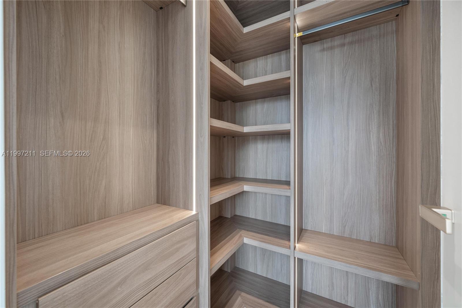 NAUTILUS ADDN - Residential Lease