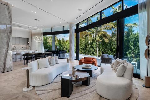 1045 W 47th Ct 0 Miami Beach FL 33140