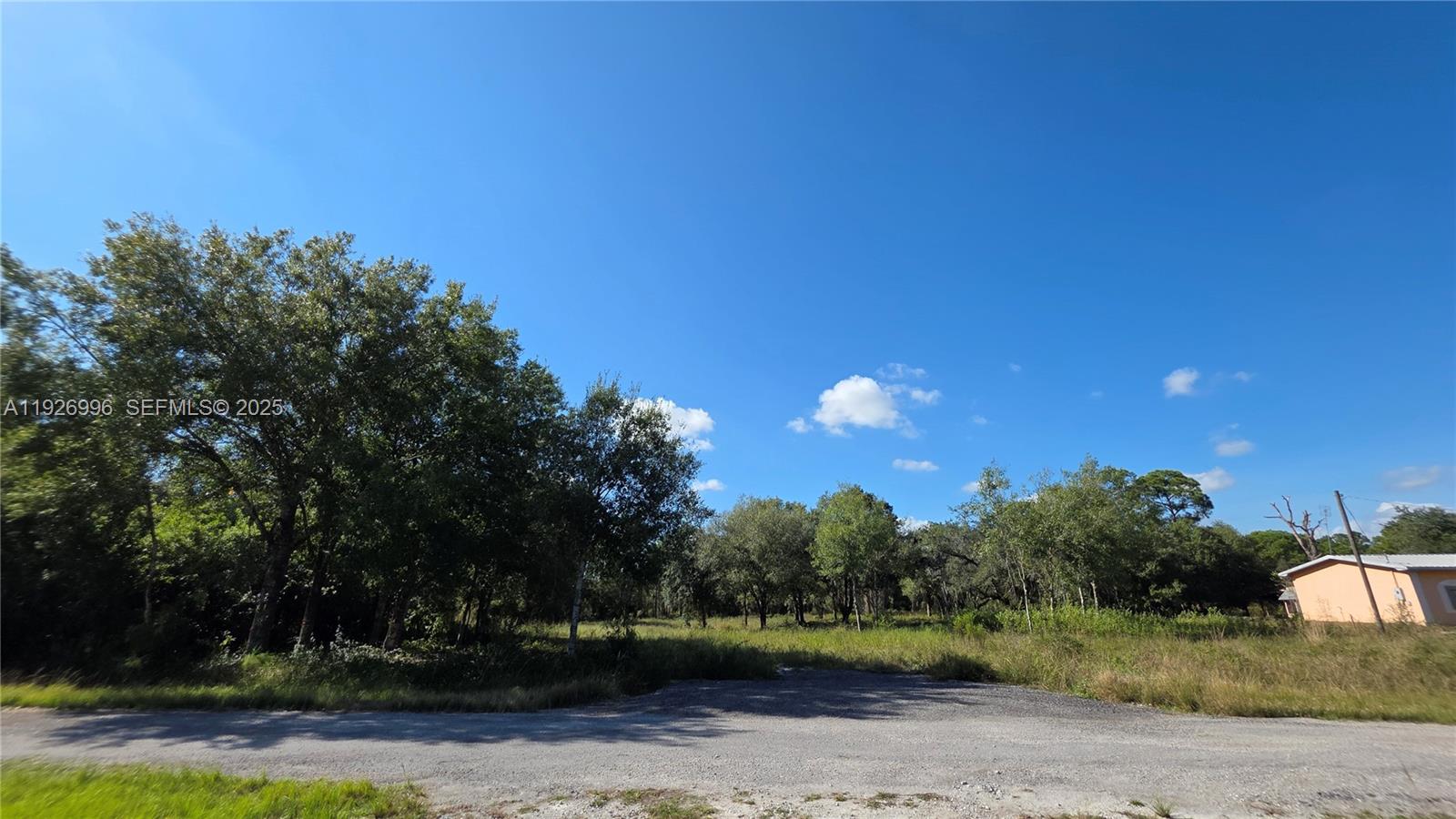 MONTURA RANCH EST 1 ST S/ - Commercial Sale