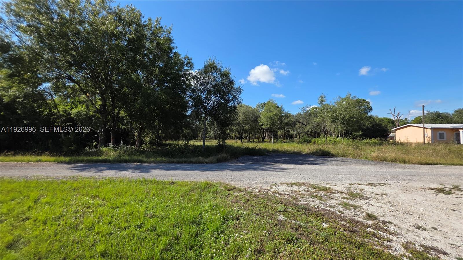 MONTURA RANCH EST 1 ST S/ - Commercial Sale