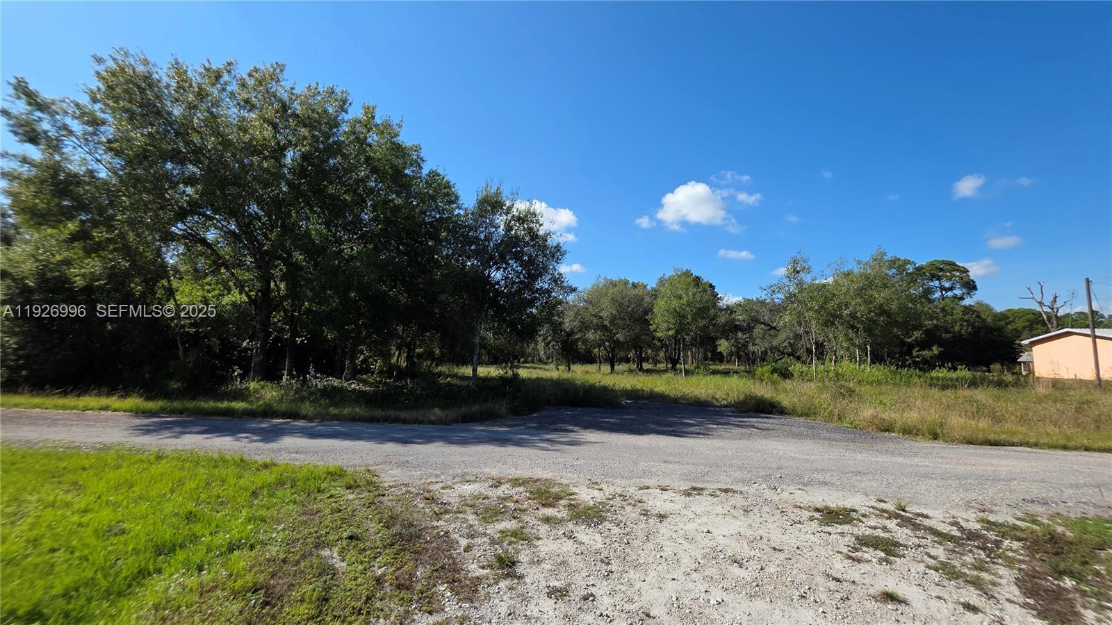 MONTURA RANCH EST 1 ST S/ - Commercial Sale