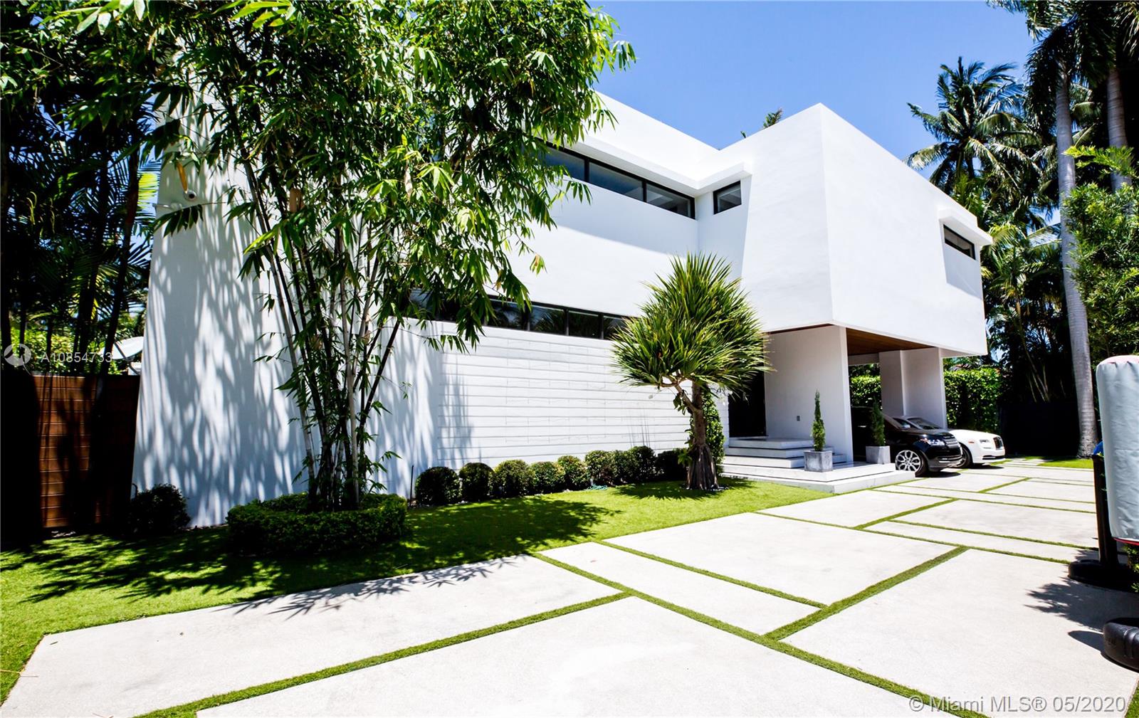 SAN MARINO ISLAND - Residential