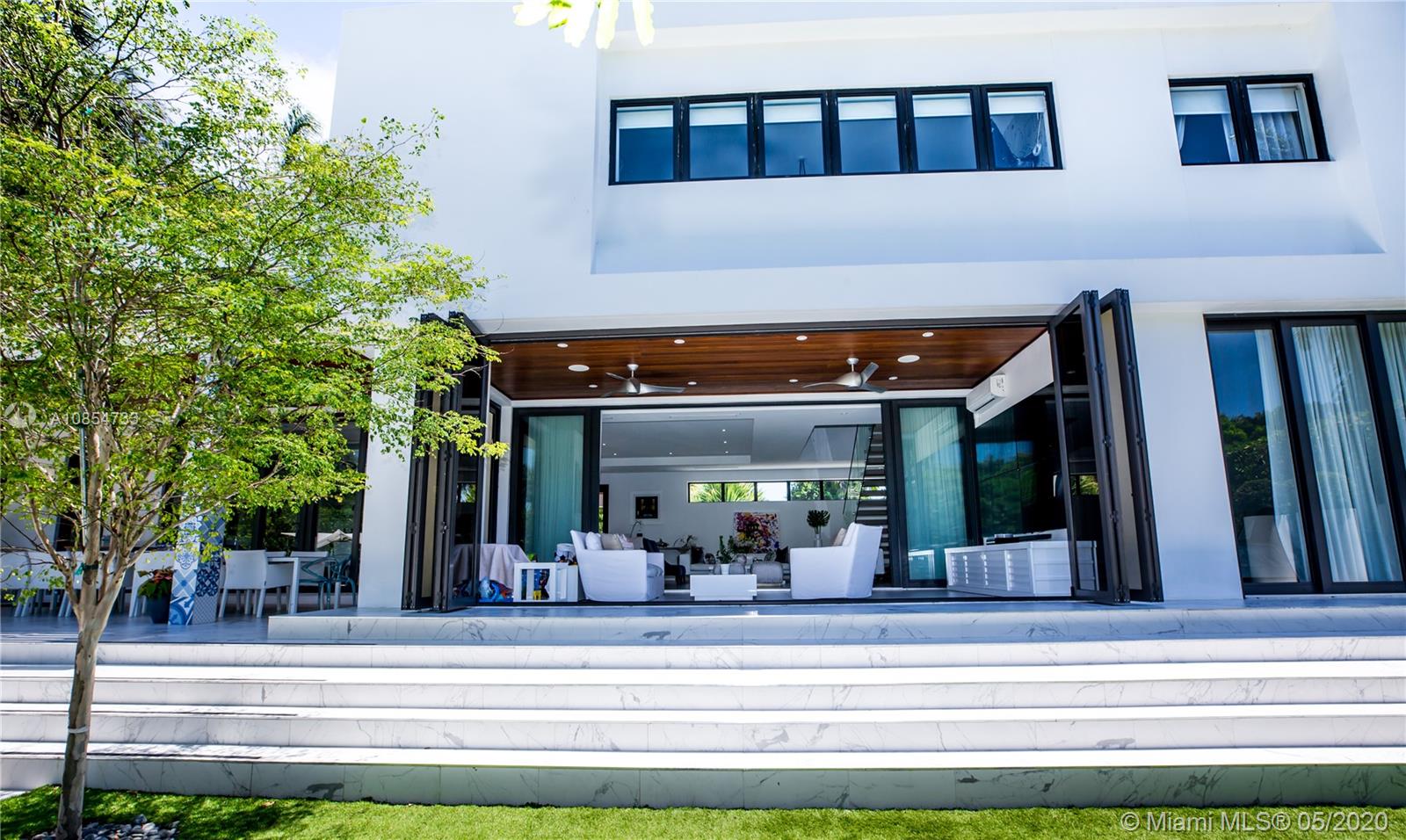 SAN MARINO ISLAND - Residential