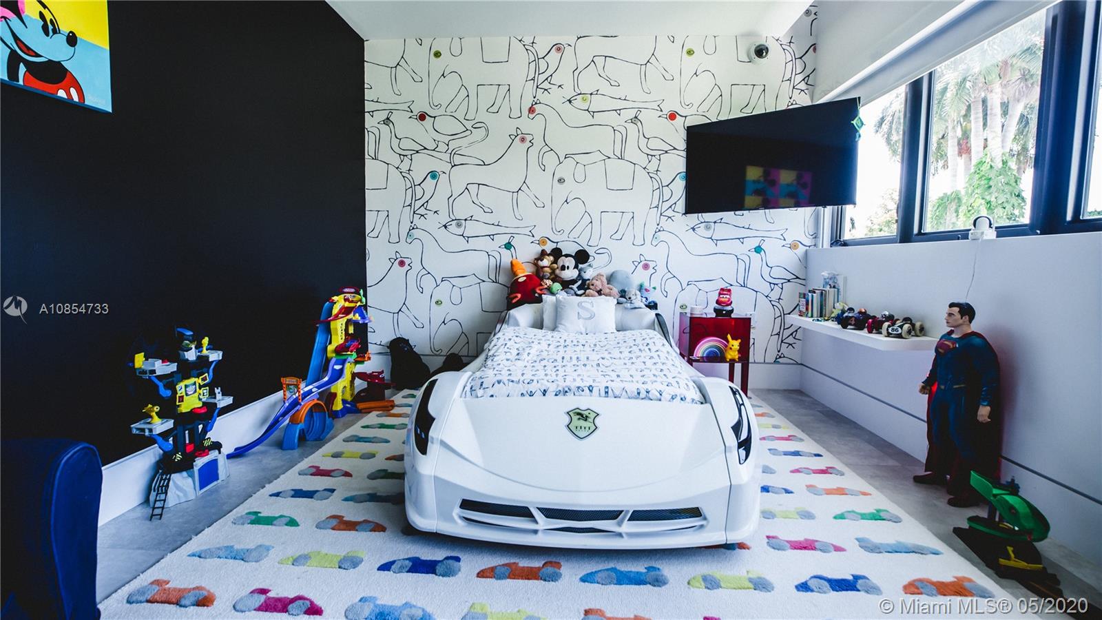 SAN MARINO ISLAND - Residential