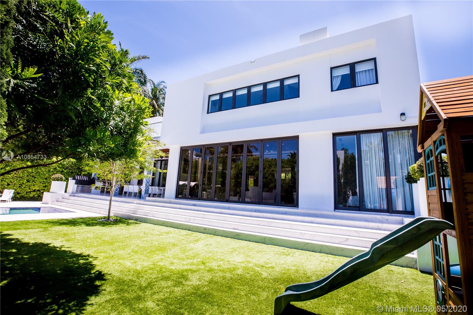 SAN MARINO ISLAND - Residential