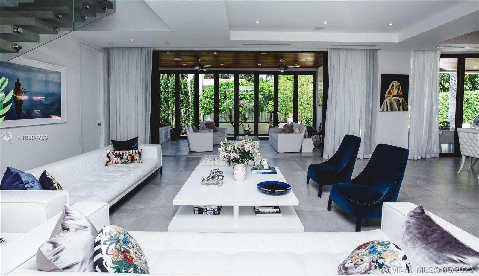 SAN MARINO ISLAND - Residential