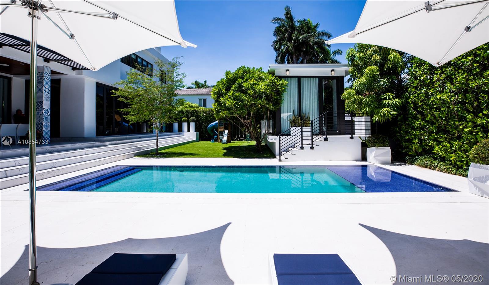 SAN MARINO ISLAND - Residential