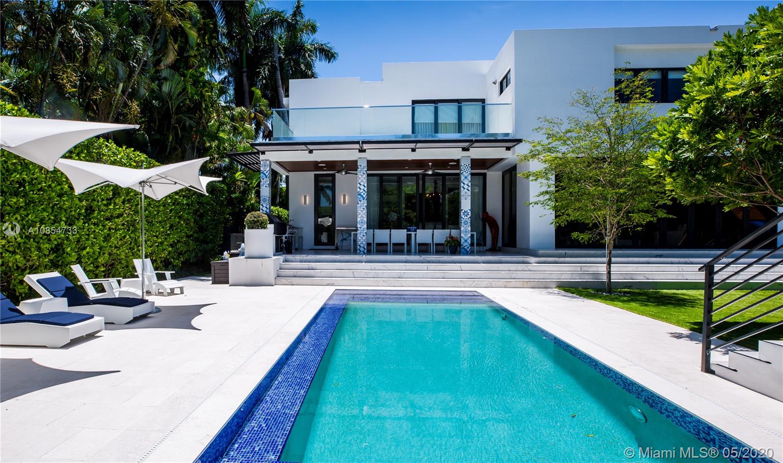 SAN MARINO ISLAND - Residential