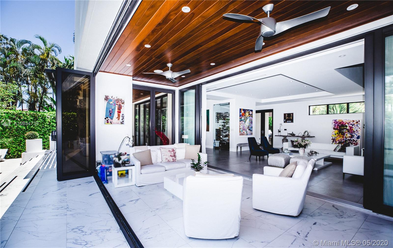 SAN MARINO ISLAND - Residential