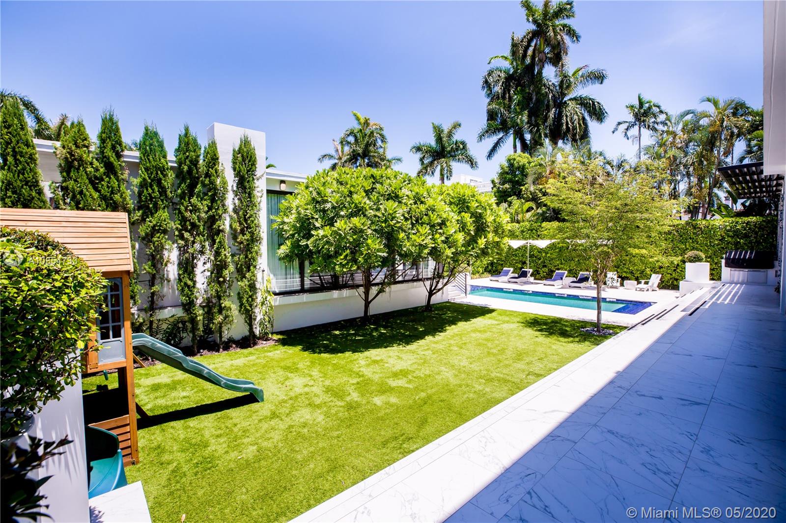 SAN MARINO ISLAND - Residential