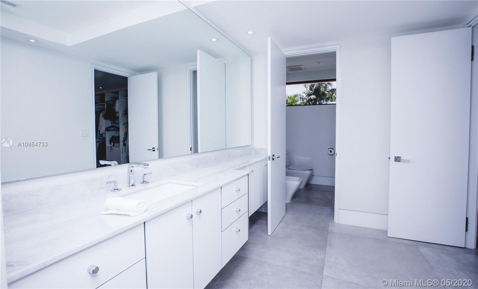 SAN MARINO ISLAND - Residential