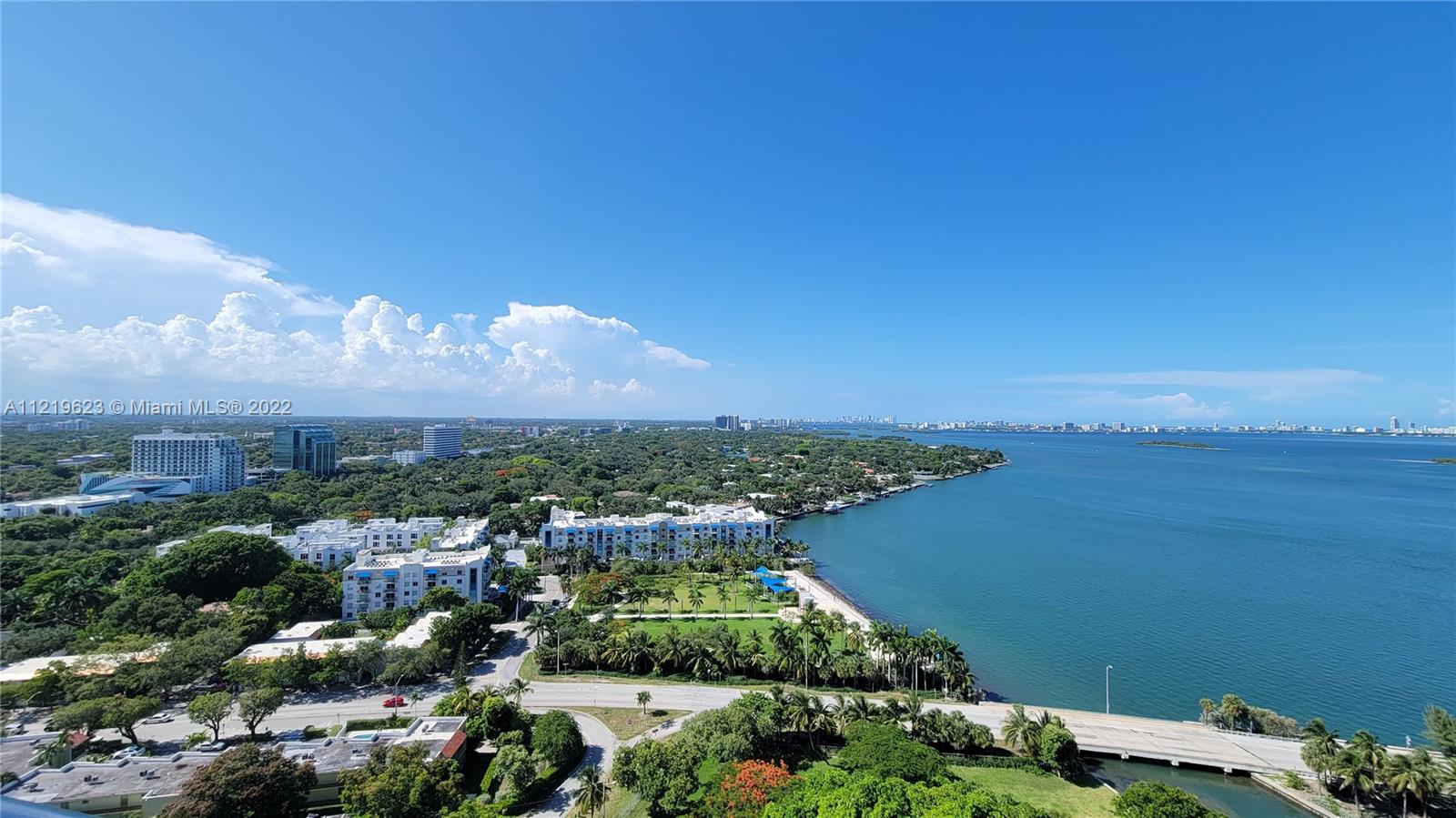 BLUE CONDO - Residential Lease