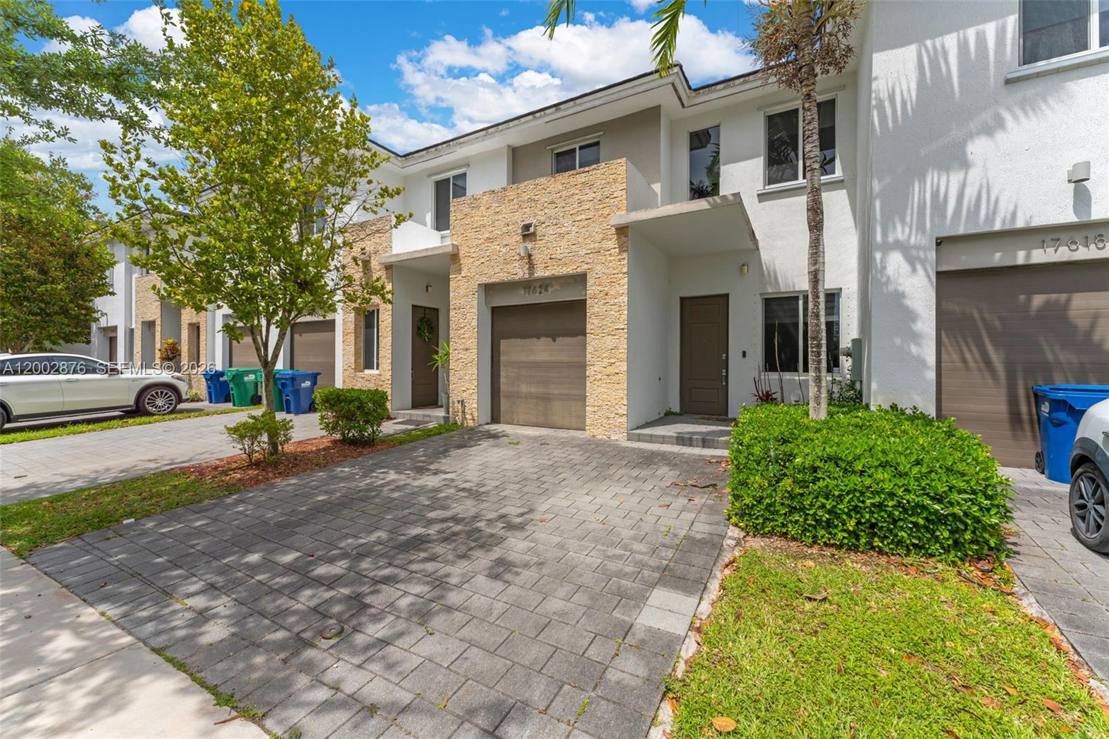 VENETIAN PARC - Residential