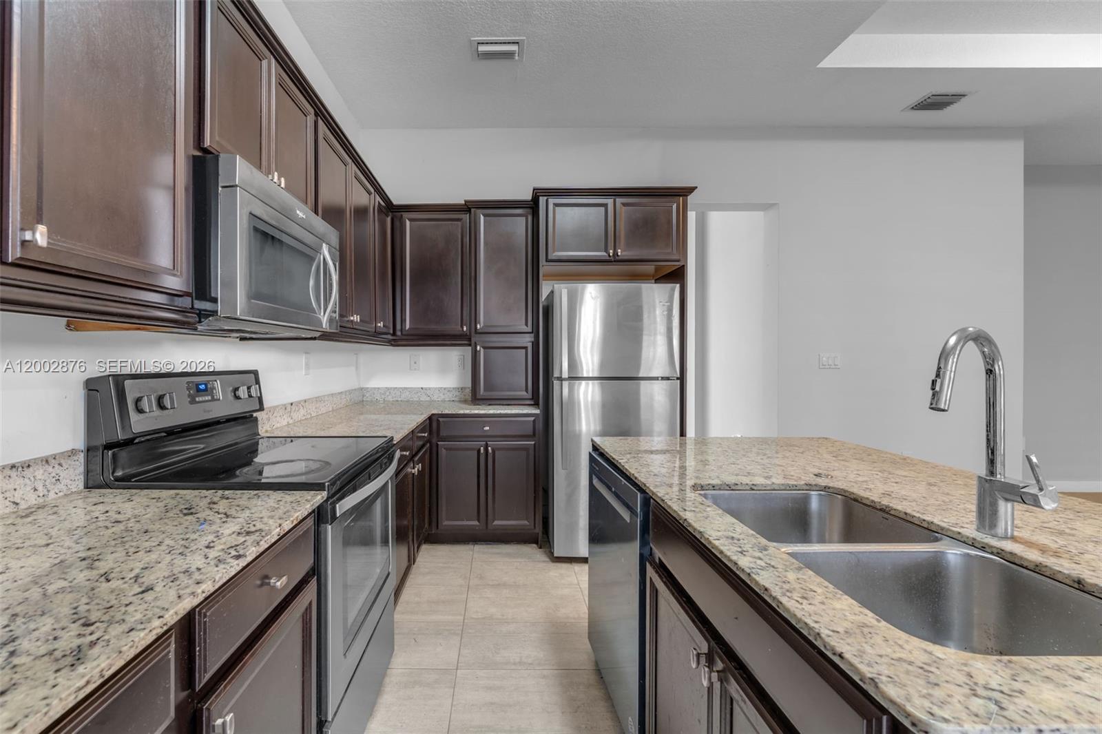 VENETIAN PARC - Residential