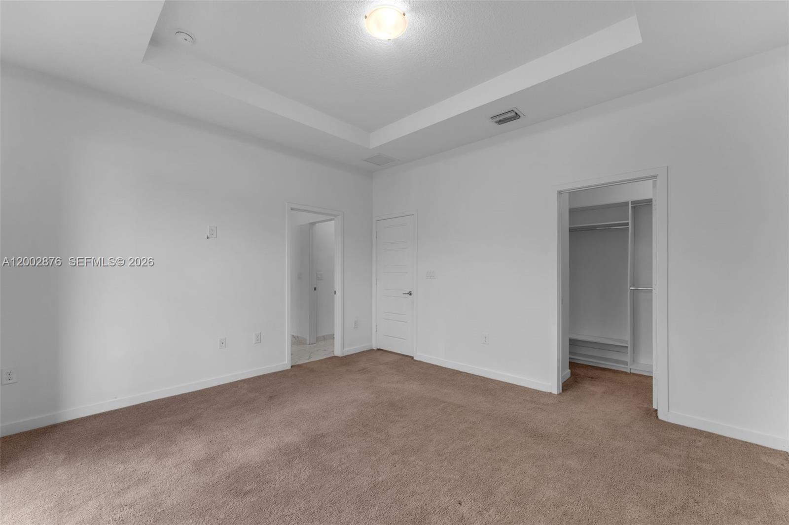 VENETIAN PARC - Residential