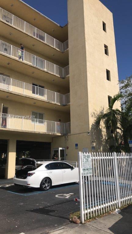 BEAUTIFUL 2 bedrooms 2 bathrooms Condo at Melrose Apts II In the Heart of it All Gated Building Entry with 1st Floor Covered Parking, Tile floors, freshly Painted throughout, Rent Includes Water + Trash.