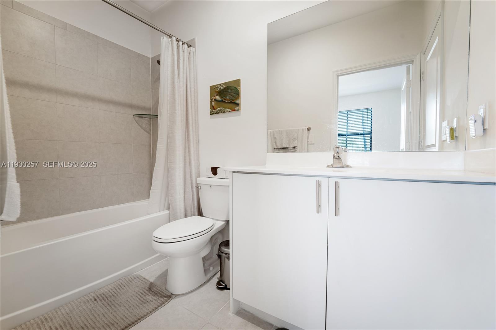 PINE ISLE - Residential