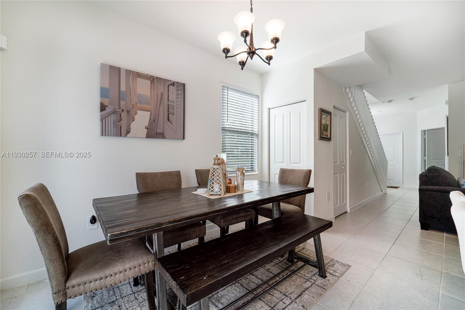 PINE ISLE - Residential