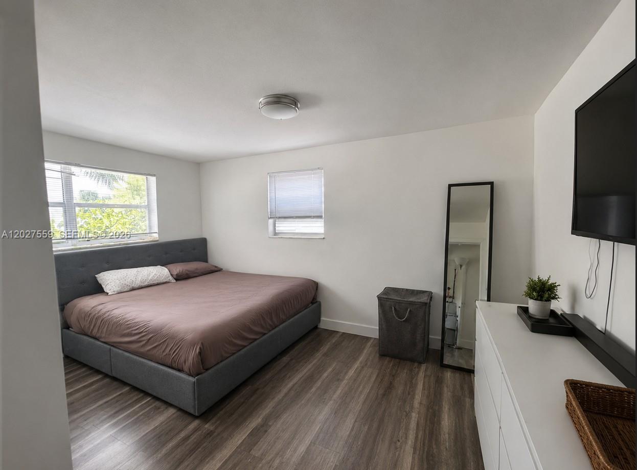 COLLEGE TRACT FIRST ADD - Residential