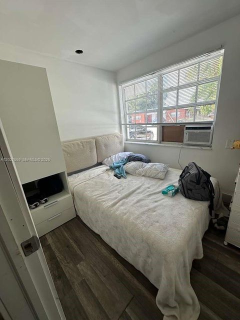 Tiny photo for 685 SW 7th Ter, Dania Beach, FL 33004 (MLS # A12027559)