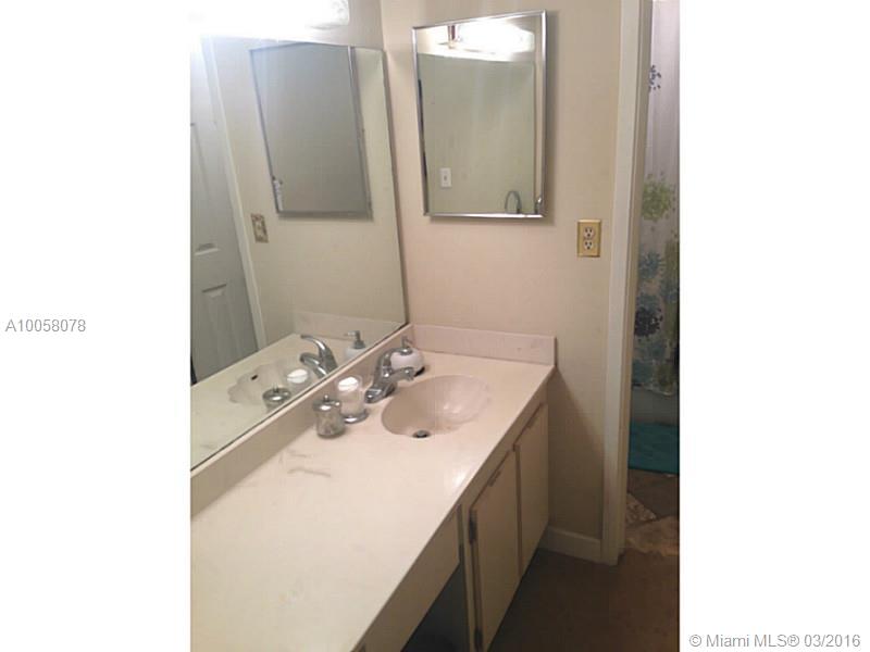 Oceanfront Plaza Condo - Residential Lease