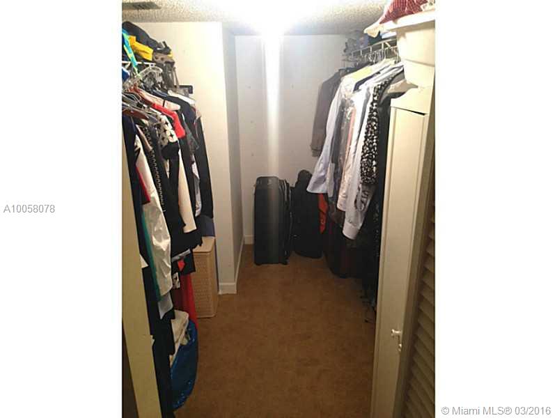 Oceanfront Plaza Condo - Residential Lease