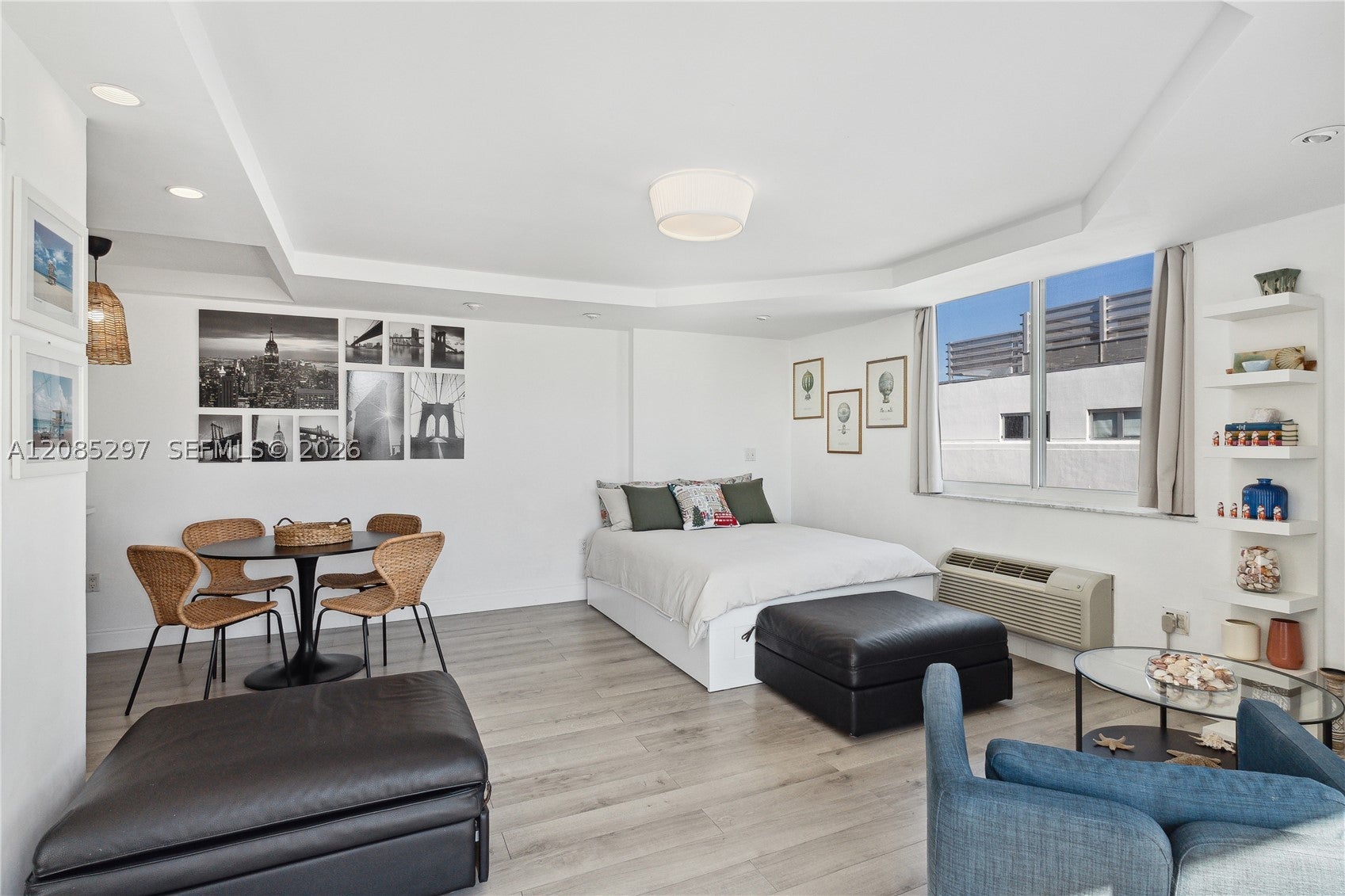 1255 Collins Ave 508