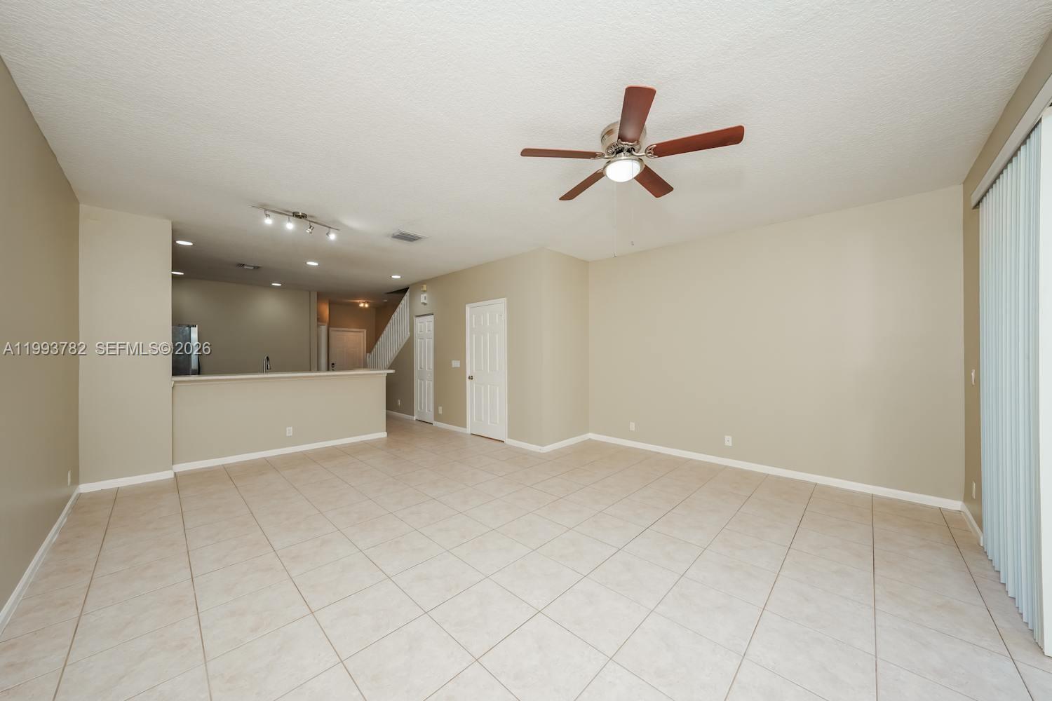 MELROSE PUD VERONA LAKES - Residential Lease