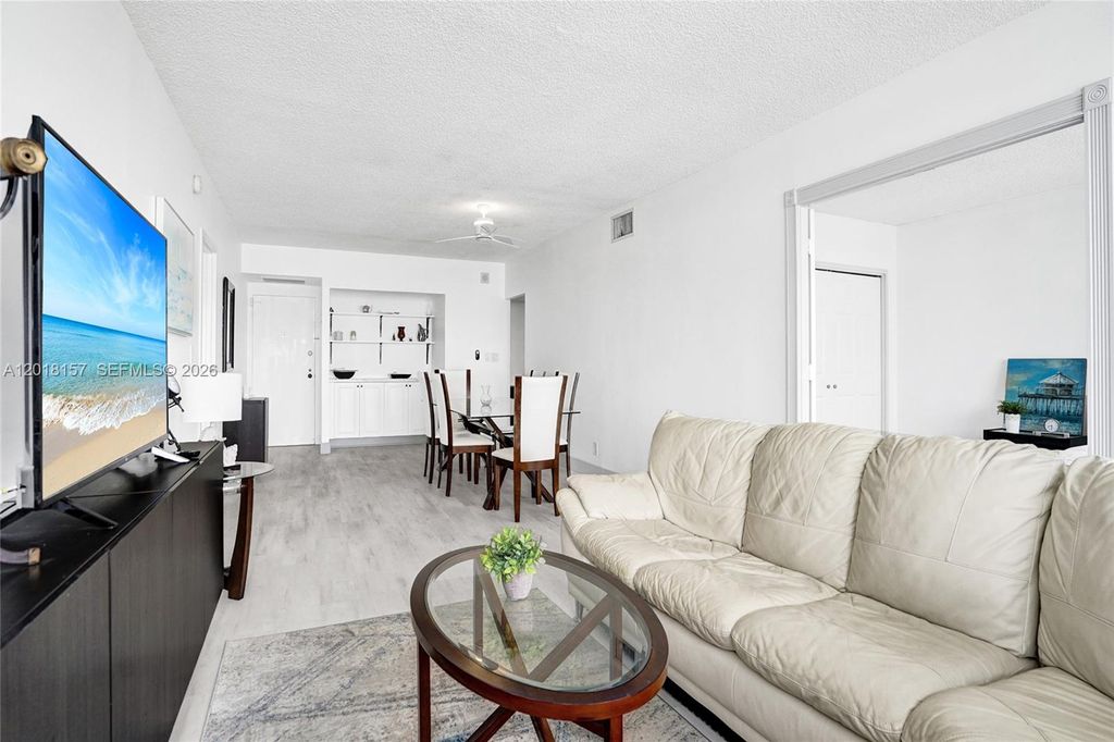 Photo of 3725 S Ocean Dr #1419, Hollywood, FL 33019 (MLS # A12018157)