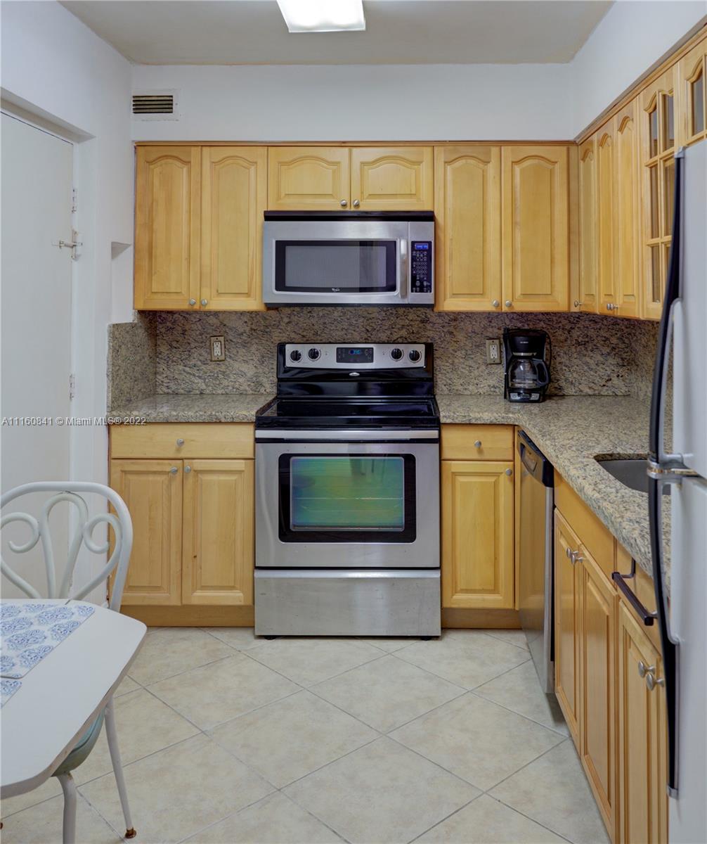 FOUR WINDS CONDO - Residential