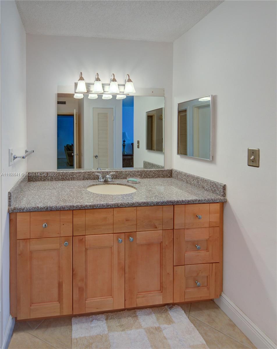 FOUR WINDS CONDO - Residential