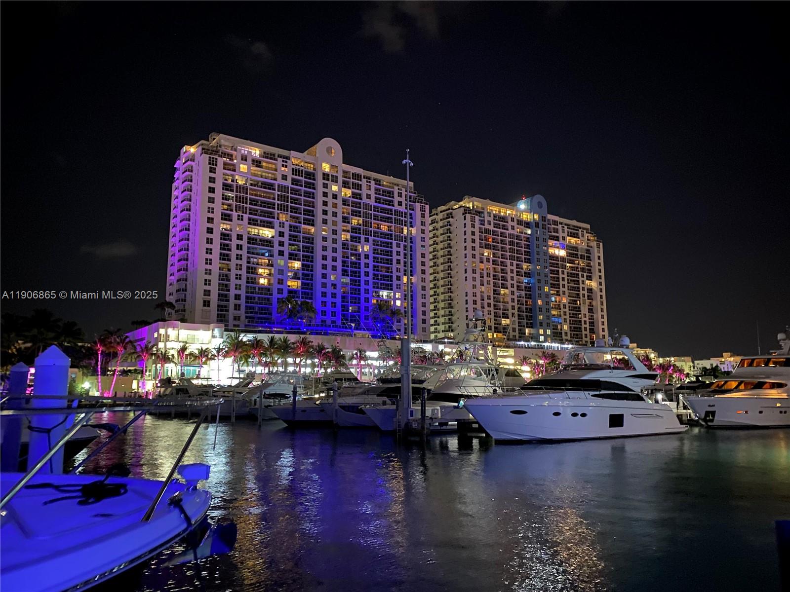 SUNSET HARBOUR SOUTH COND - Residential