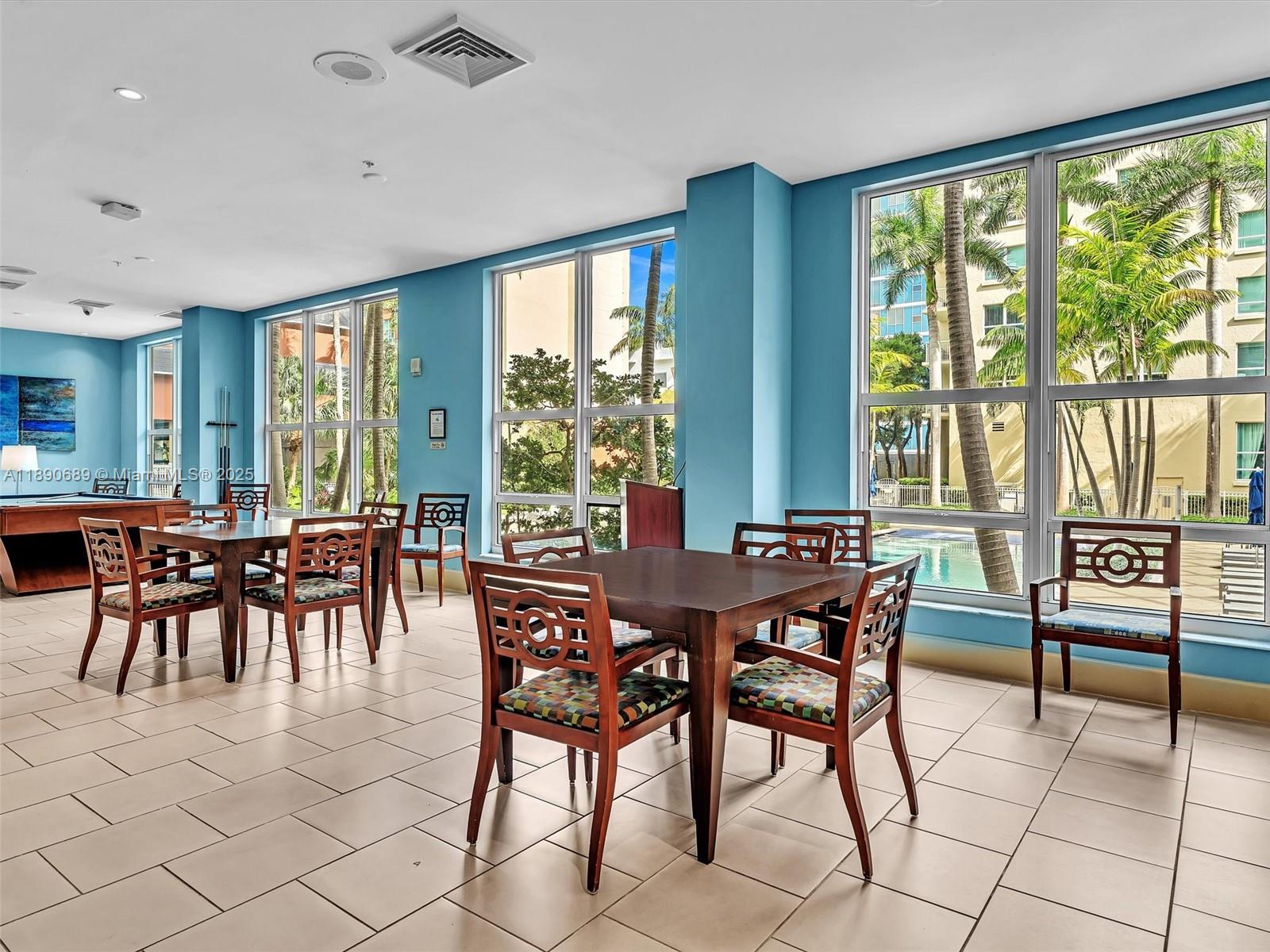 CITE CONDO - Residential