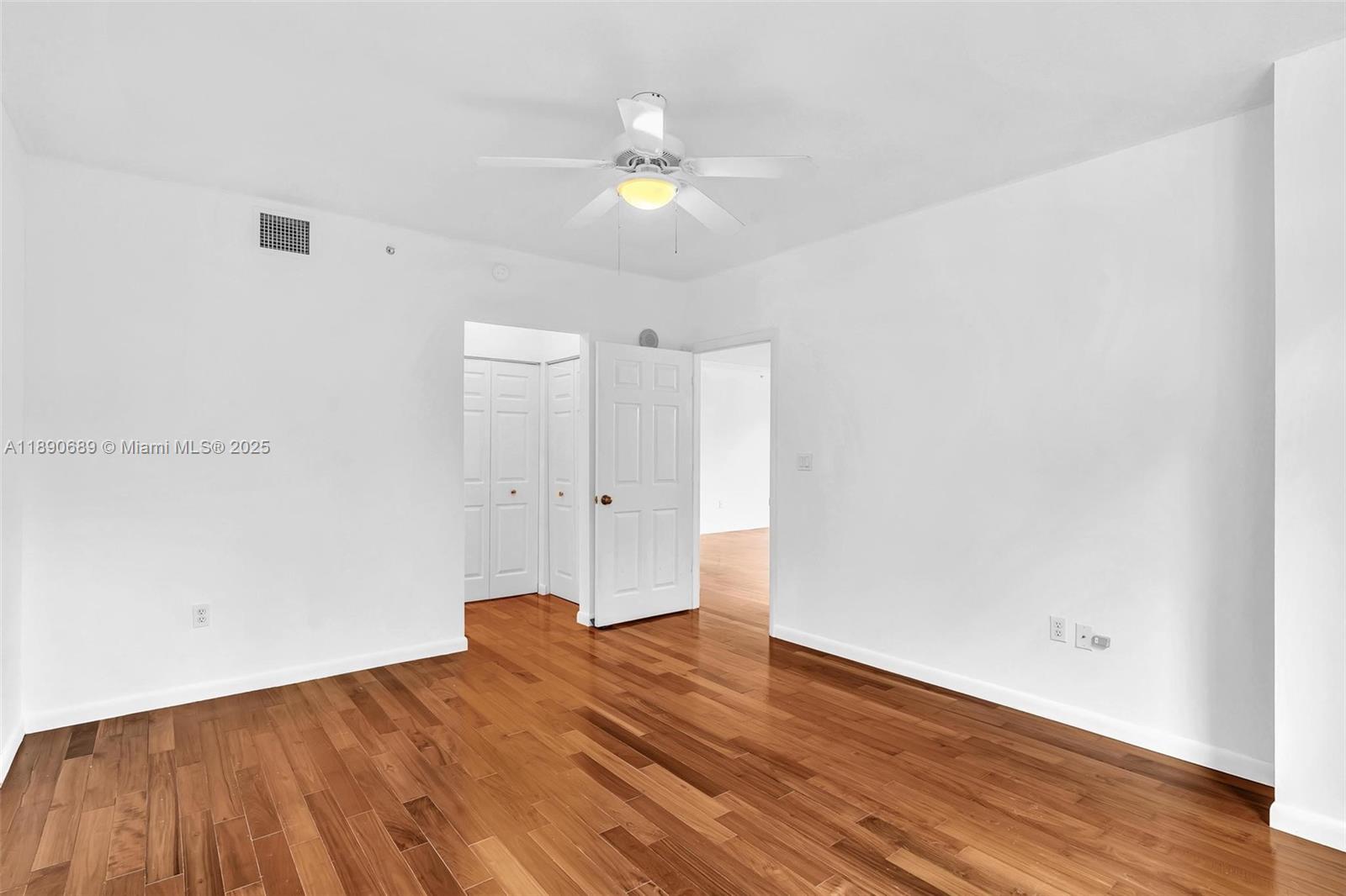 CITE CONDO - Residential