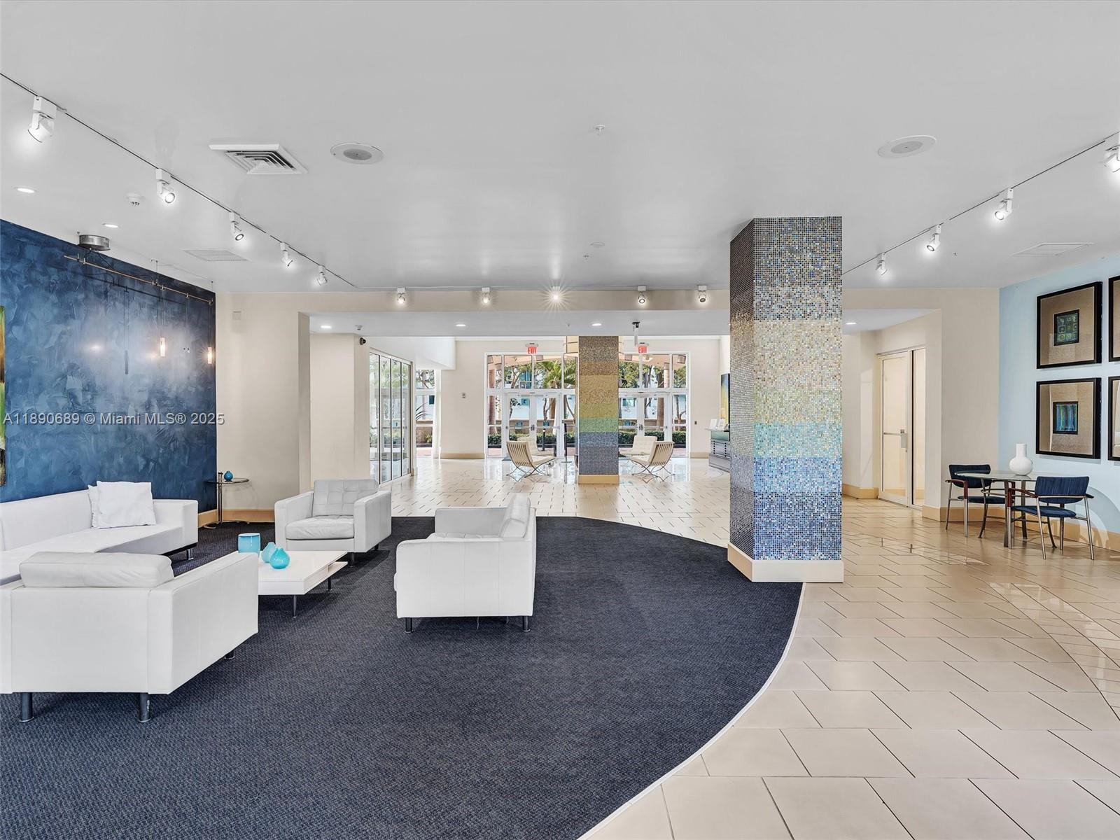 CITE CONDO - Residential