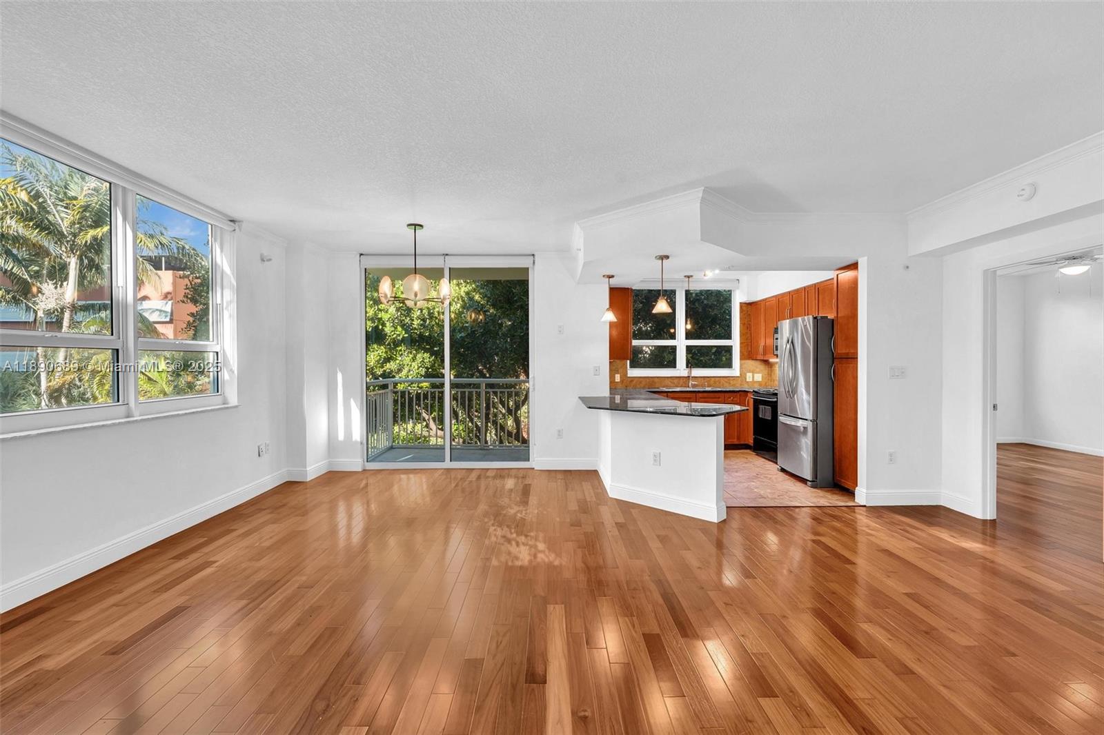 2000 N Bayshore Dr 227