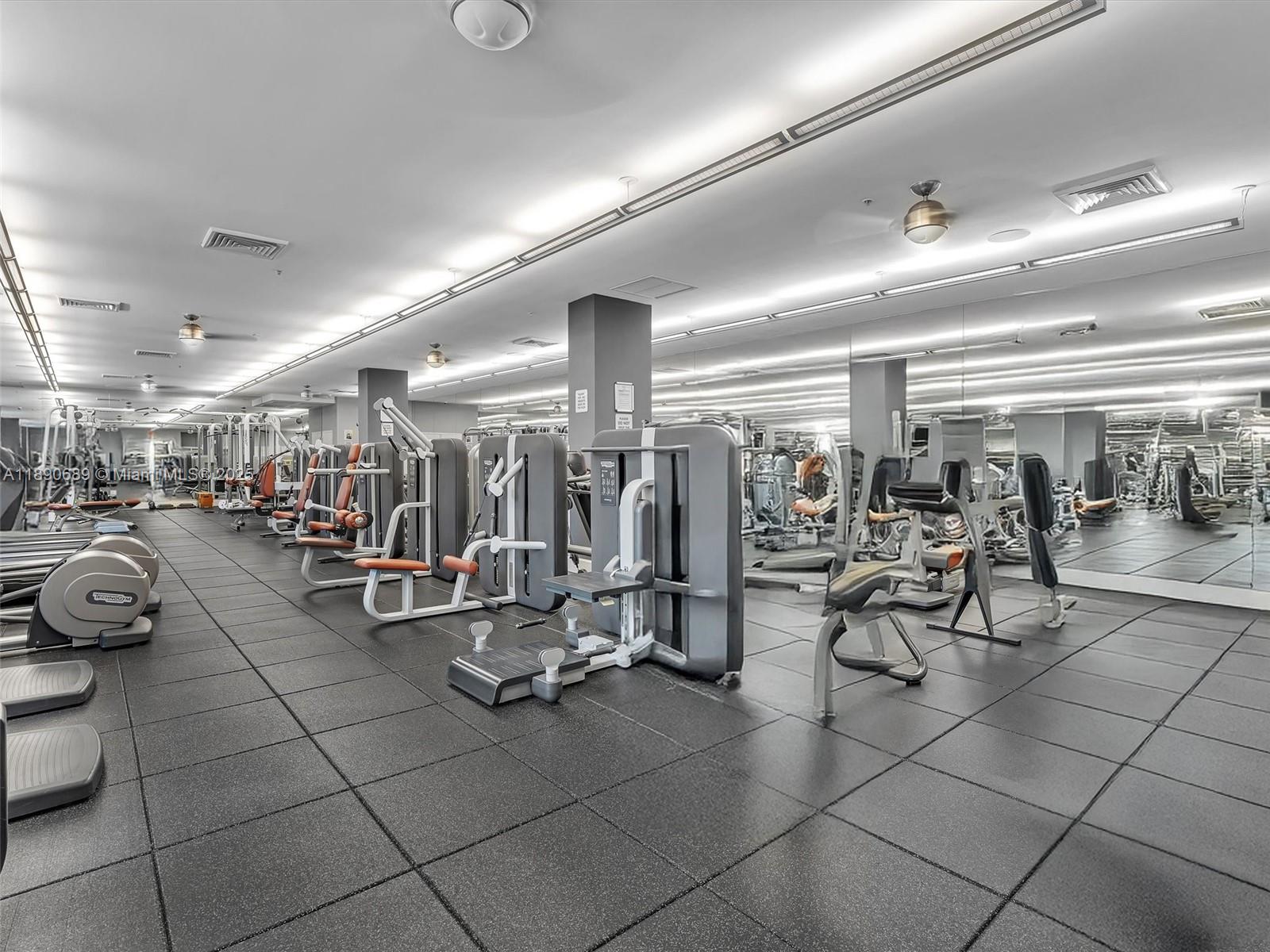 CITE CONDO - Residential