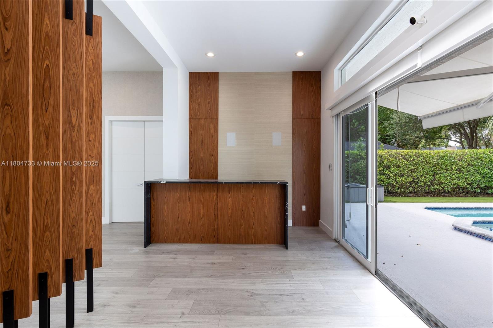PALM-AIRE OAKS COURSE EST - Residential