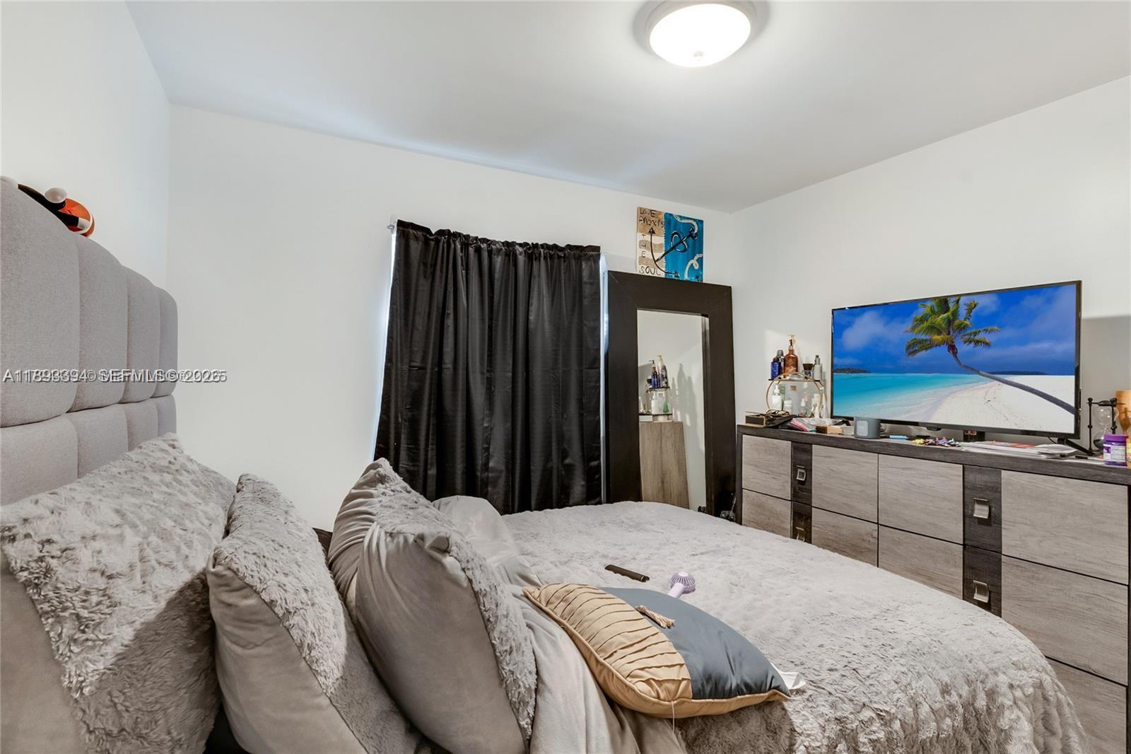 OCEAN PARK - Residential Income