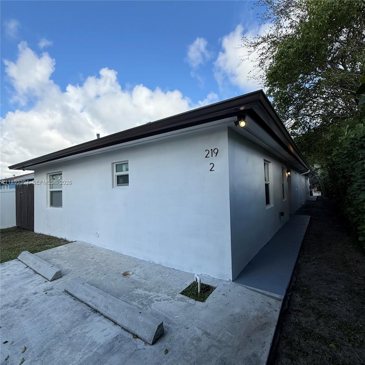 OCEAN PARK - Residential Income