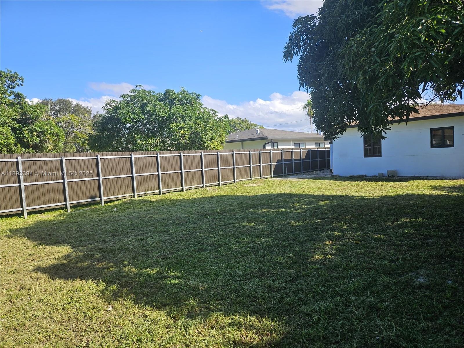 OCEAN PARK - Residential Income