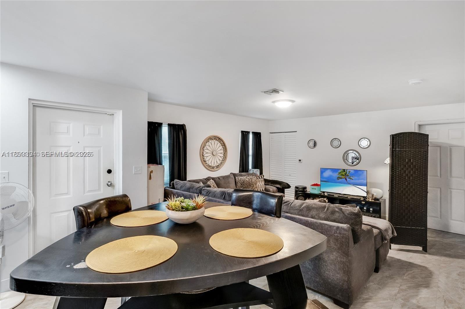 OCEAN PARK - Residential Income