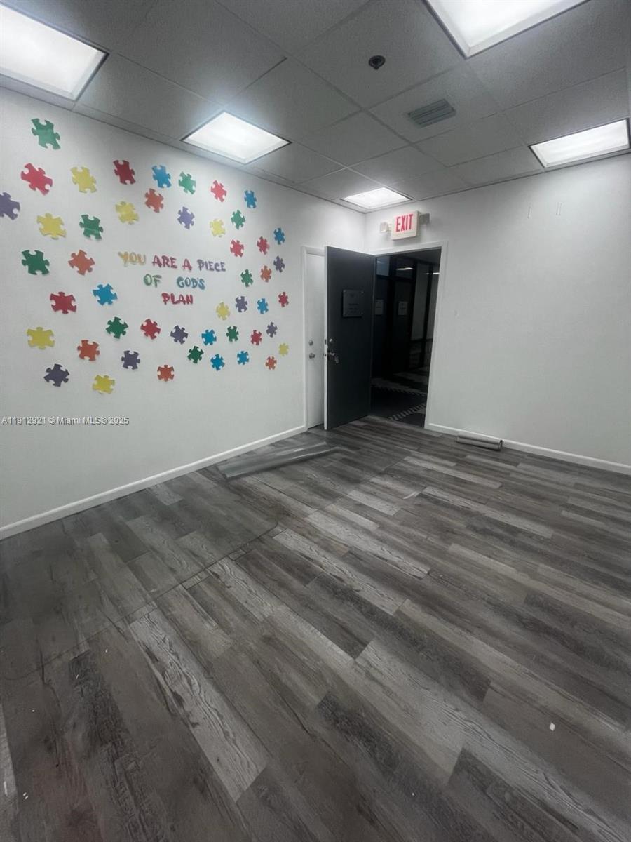 900 W 49th St Suite 520